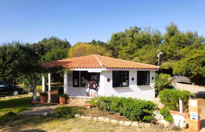 Happy Camp Mobile Homes In Camping Village Baia Paradiso Badesi Luaran gambar