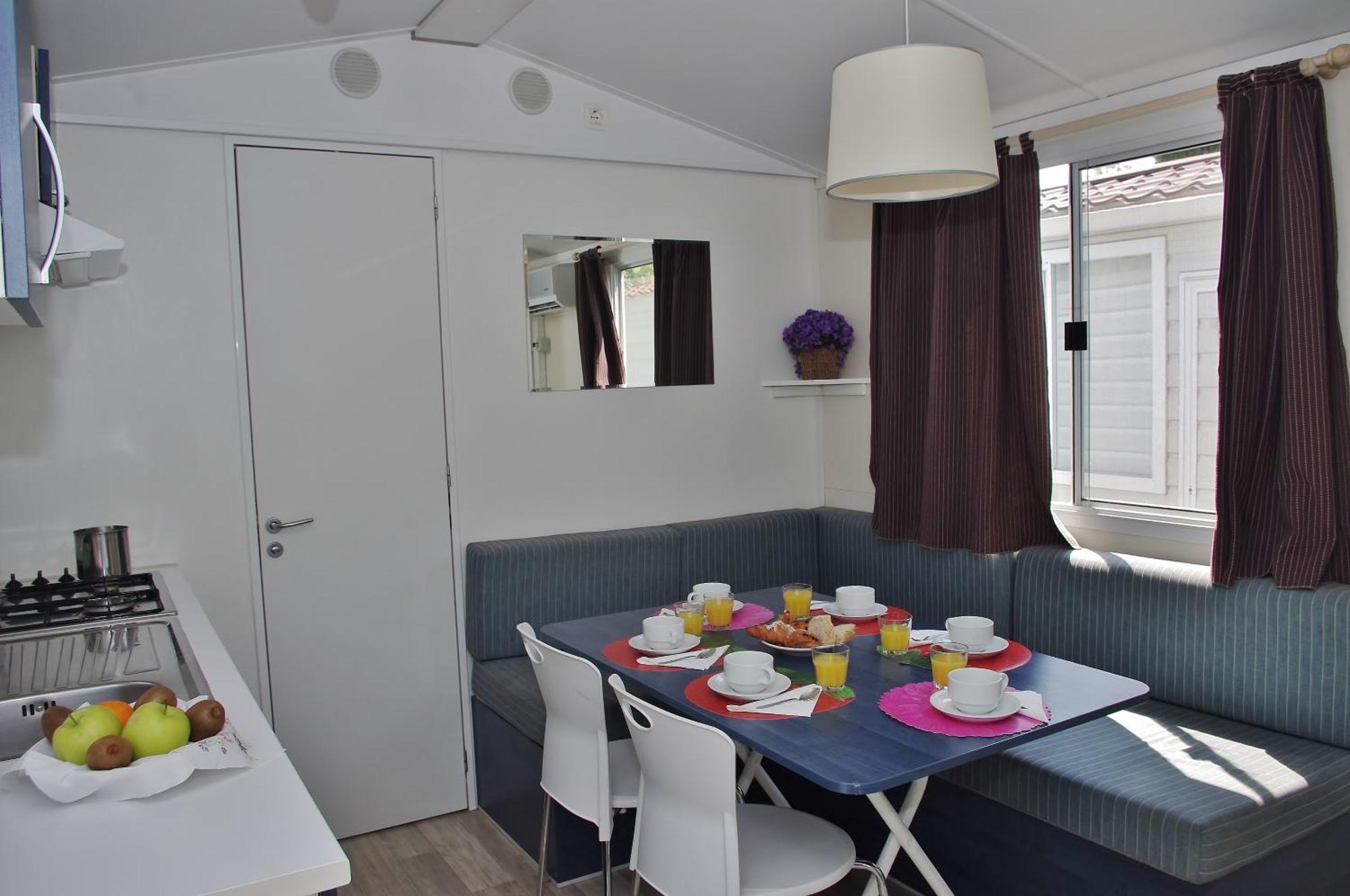 Happy Camp Mobile Homes In Camping Village Baia Paradiso Badesi Luaran gambar